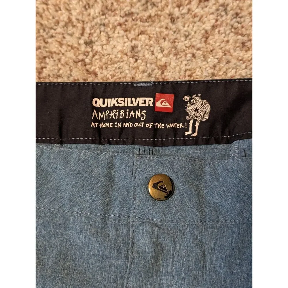 QUIKSILVER AmphIbians Men's Shorts/swim shorts, Size 40; Dusty blue